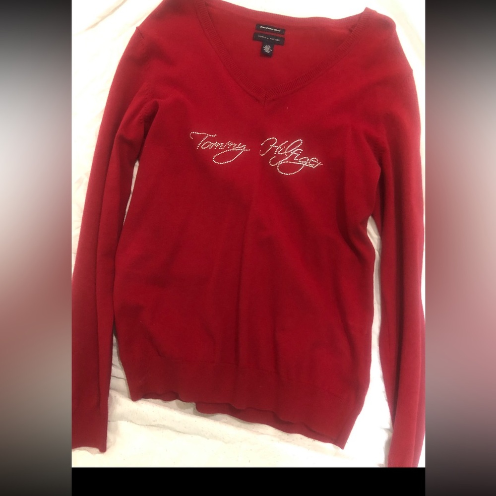 Tommy Hilfiger Women's V-Neck Red Sweater